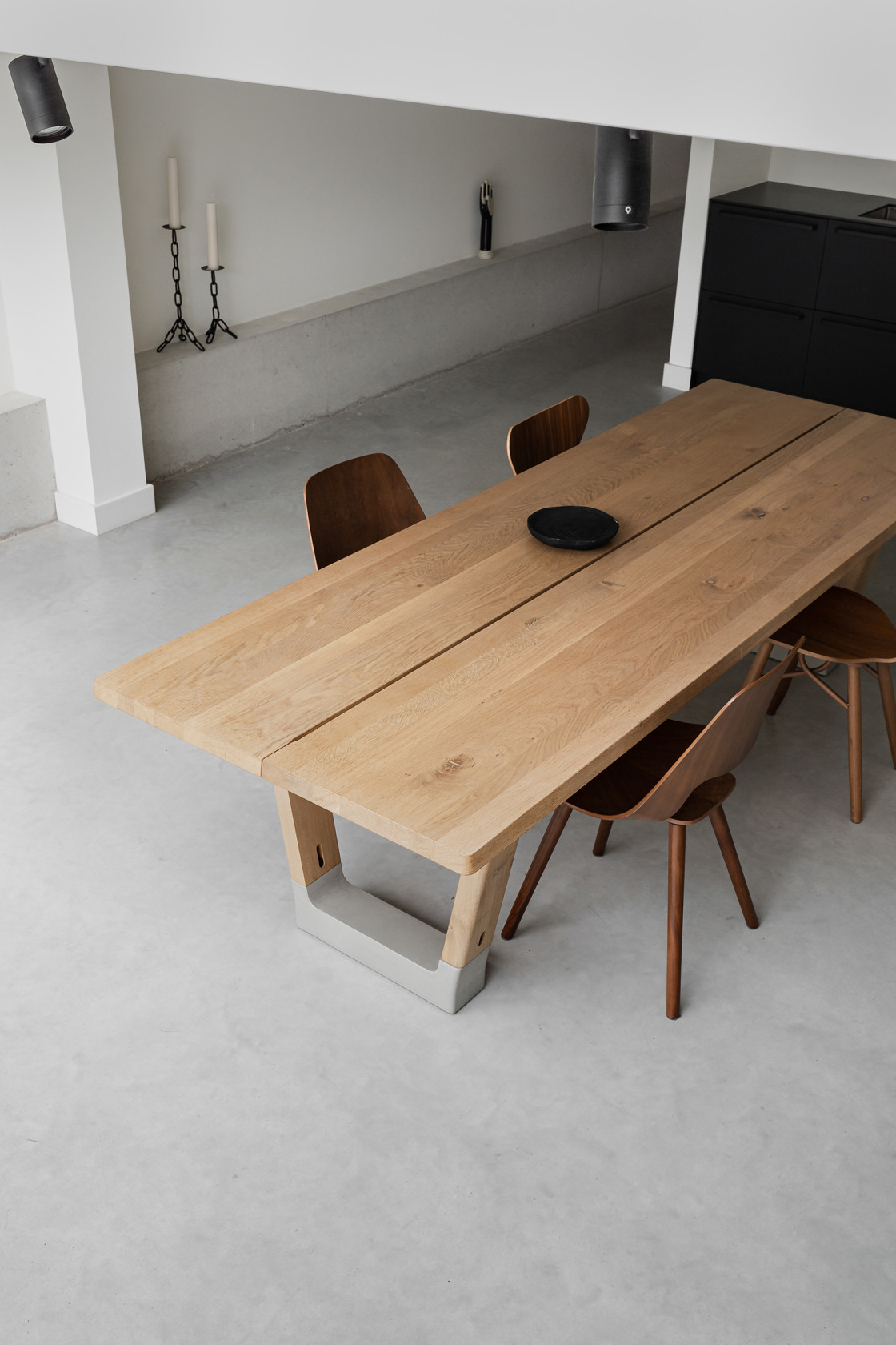 Verbouwing met moderne glazen aanbouw